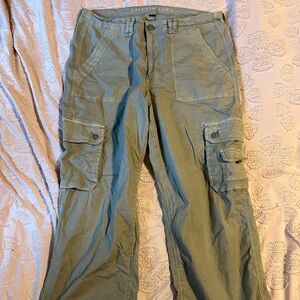 American Eagle Outfitters Olive Green Cargo Pants with Patch Pockets